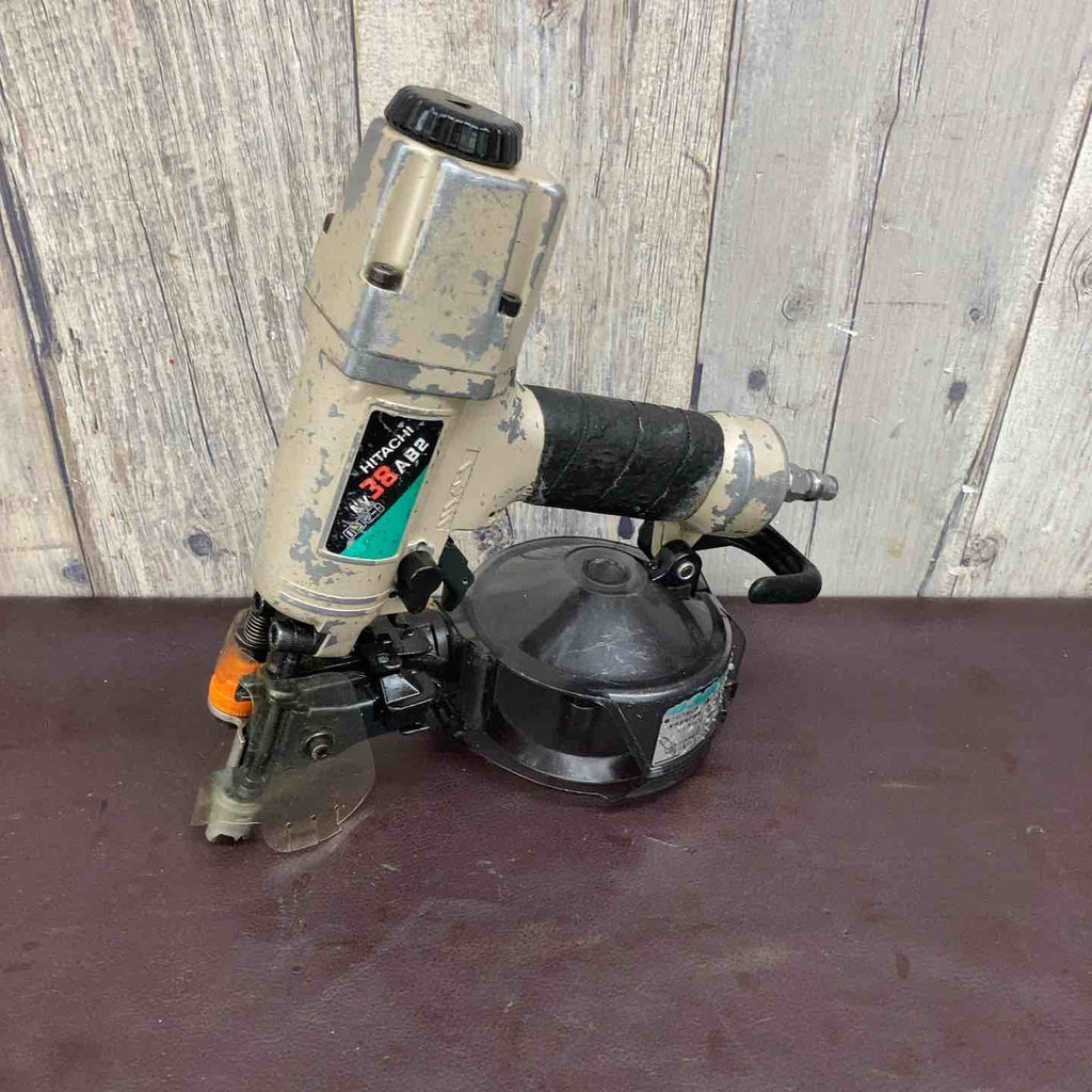 中古品】 ハイコーキ(HIKOKI ※旧:日立工機) 38mm 常圧釘打ち機 NV38AB2 