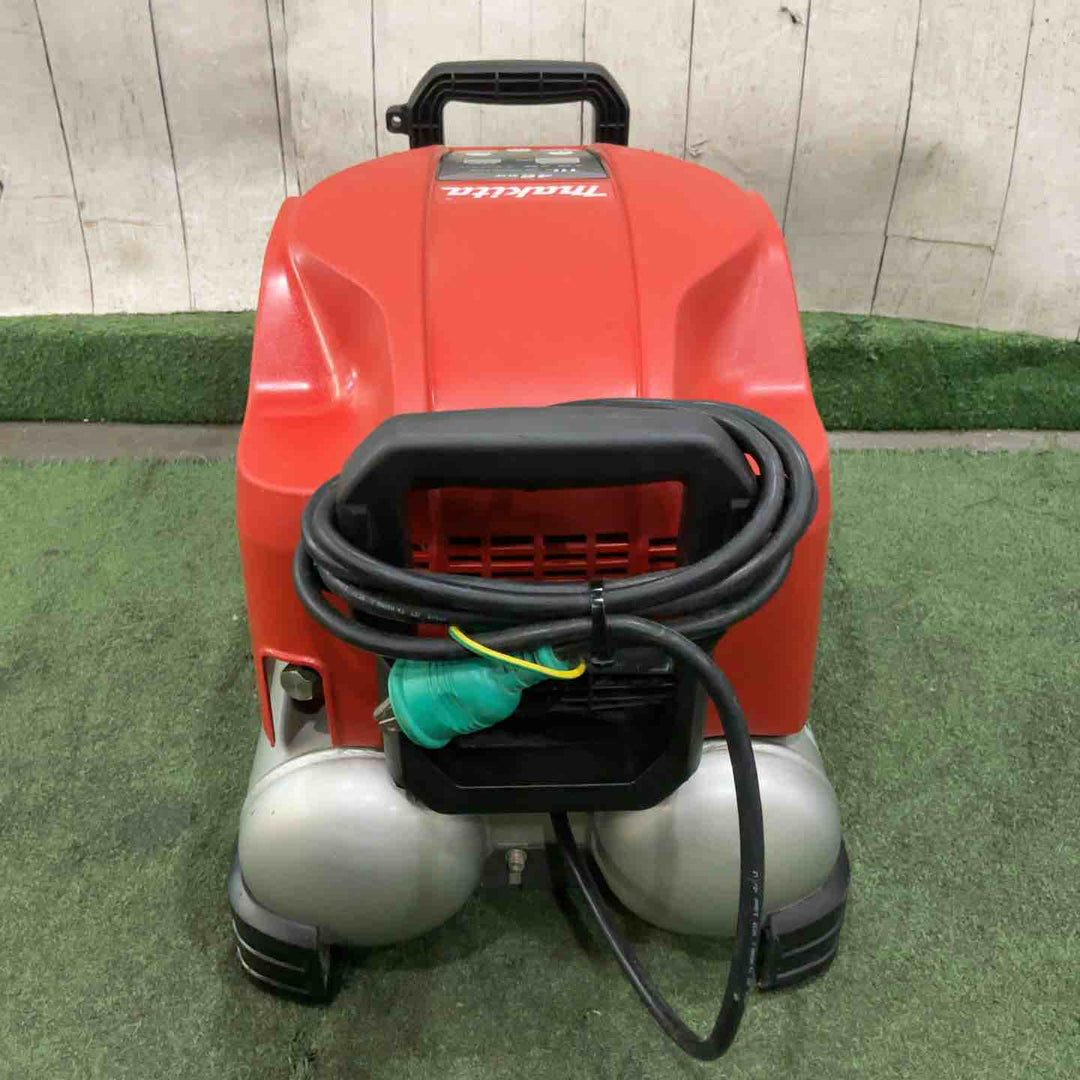 ★マキタ(makita) エアコンプレッサー AC500XLHR 動作確認済【川口店】