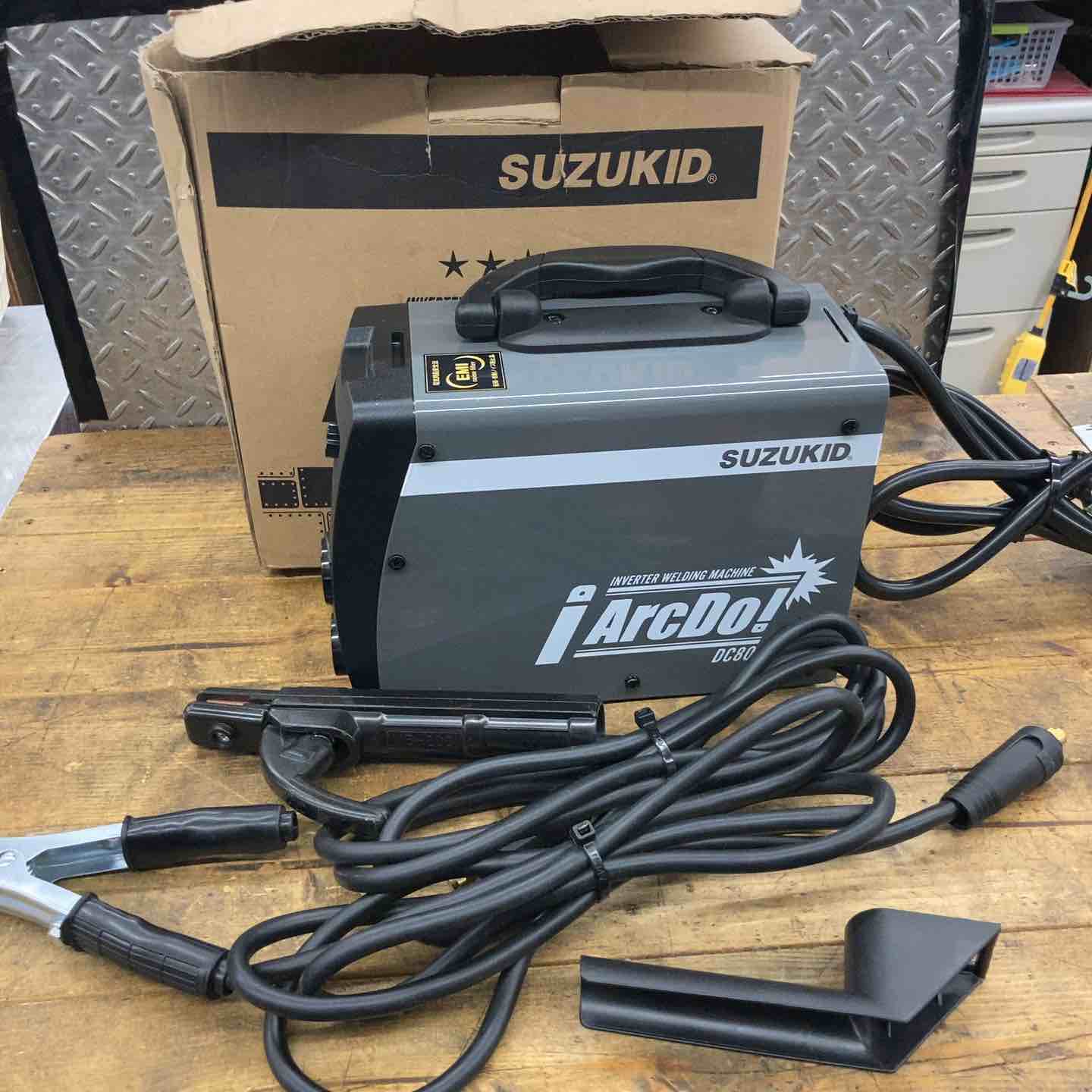 ◇スズキッド(SUZUKID) 直流インバータ溶接機 SAD-80C アークドゥ80