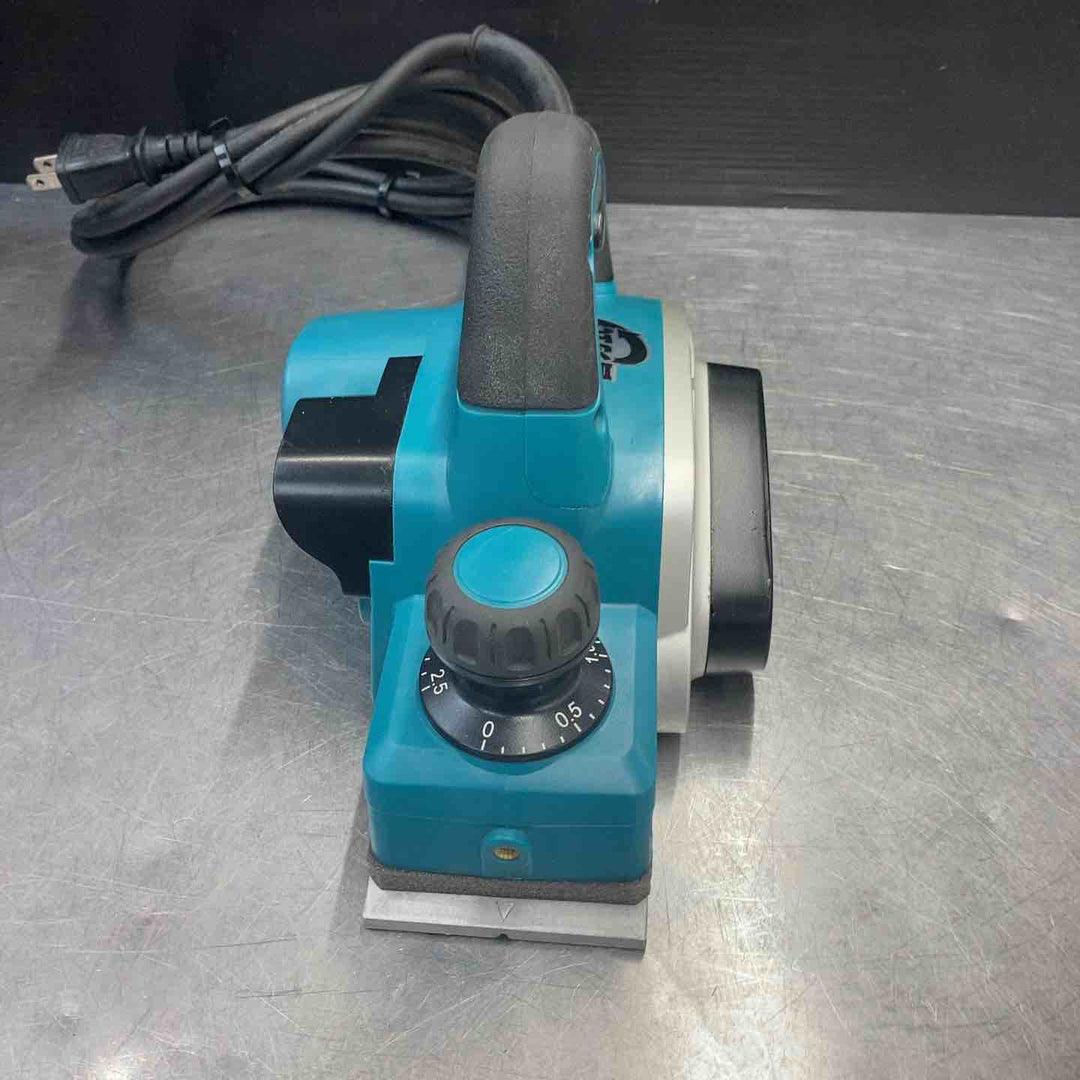 【中古品】 マキタ(makita) 電気カンナ KP0800ASP 替刃式 【東大和店】