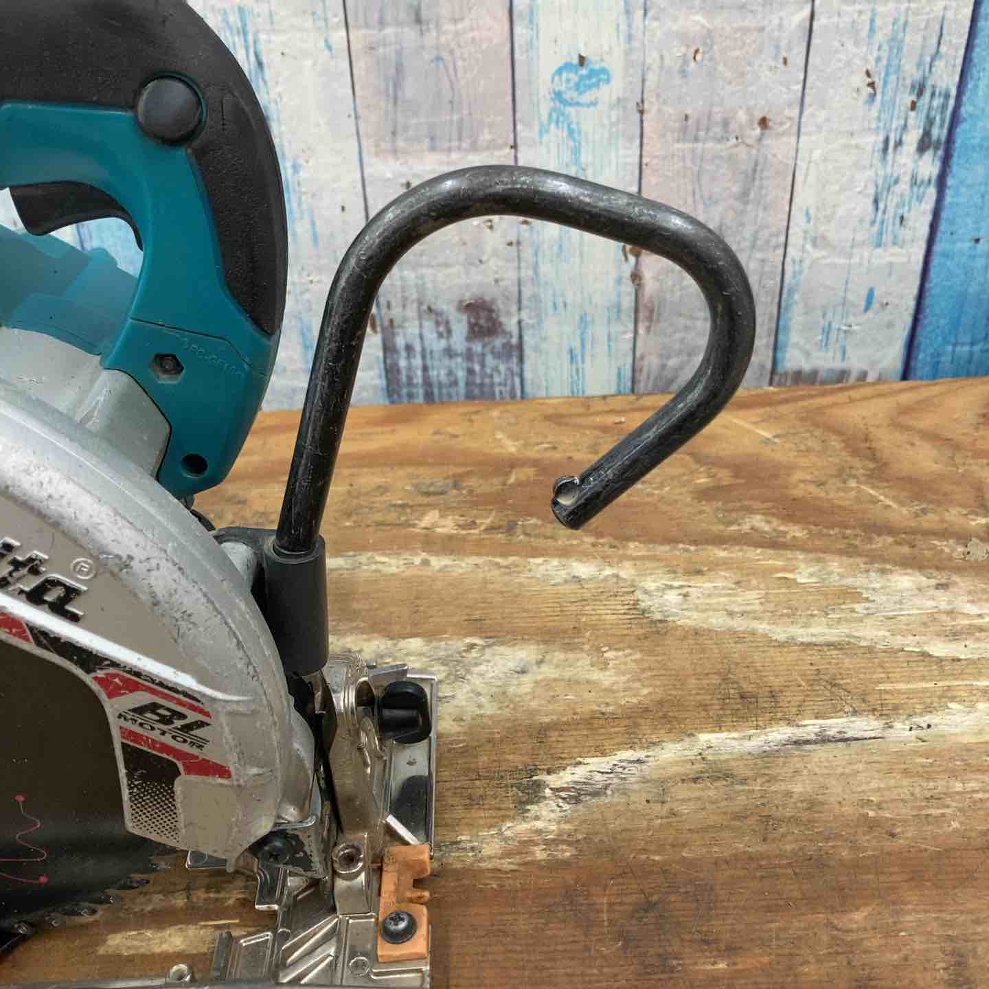 中古品】☆マキタ(makita) コードレス丸のこ HS631DZ 18V 本体のみ【柏
