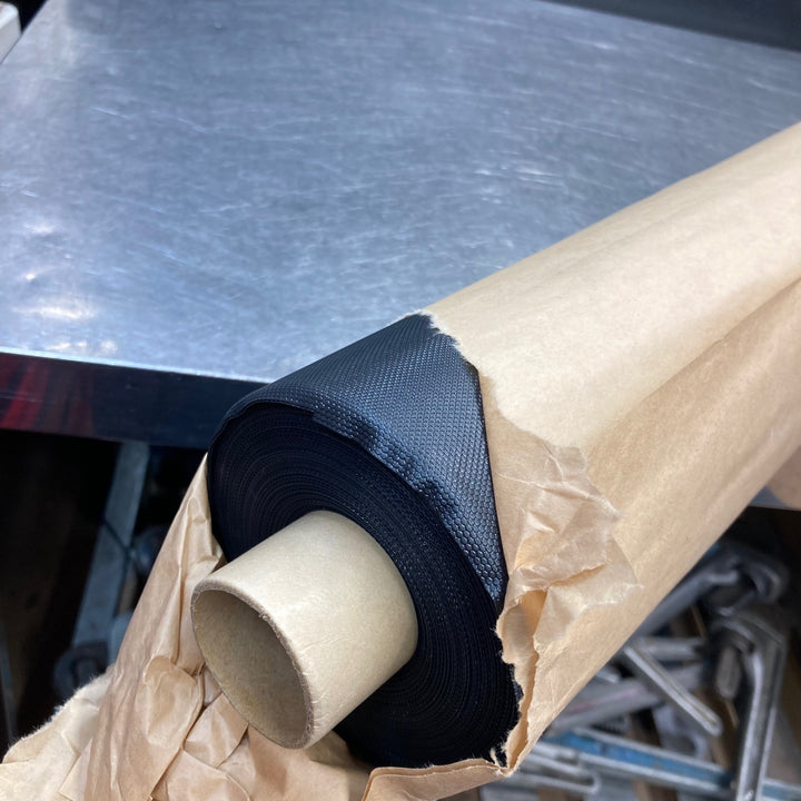 【未使用品(店頭展示品)】養生塩ビシート 0.3mm×1ｍ×30ｍ 養生黒ビニール【東大和店】