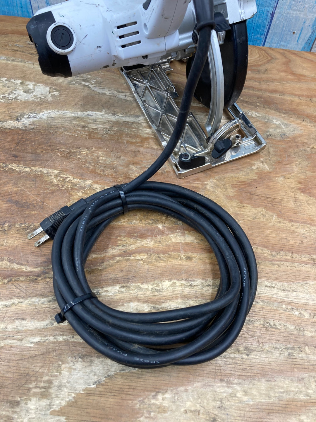 ★マキタ(makita) 165mm電子マルノコ 5732C【柏店】