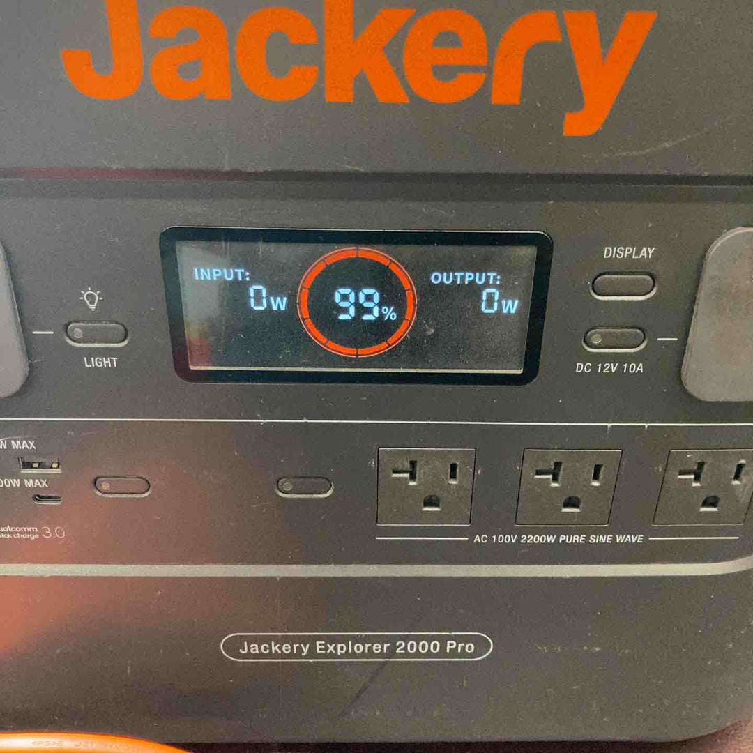 【中古品】Jackery ジャクリ ポータブル電源 JE-2000A 蓄電器 ACケーブル1本付属【東大和店】