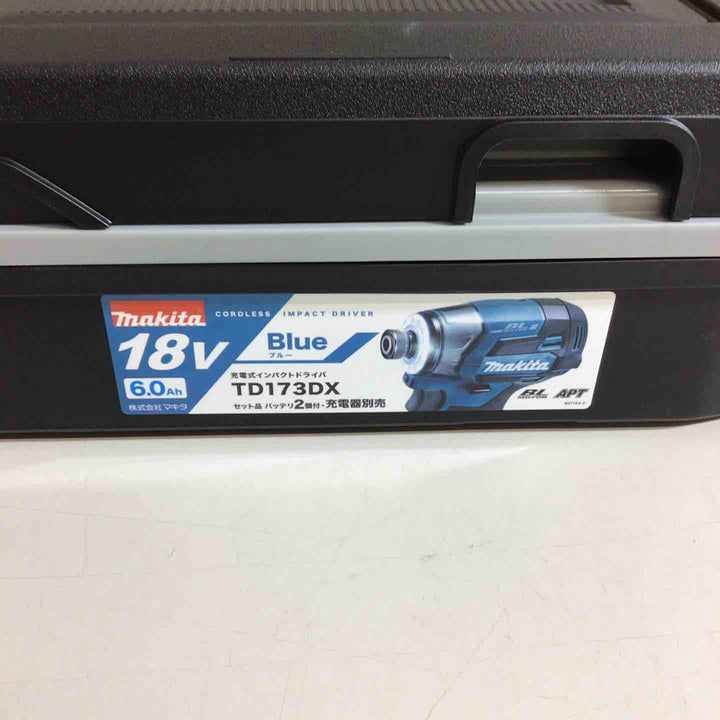【未使用品】★純正バッテリー2個付き★マキタ(makita) コードレスインパクトドライバー TD173DX ブルー 青【戸田店】