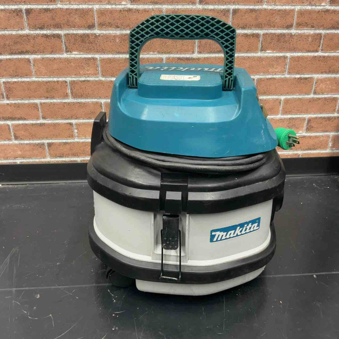 【中古品】マキタ(makita) 乾式 集じん機 482(P)【藤沢店】