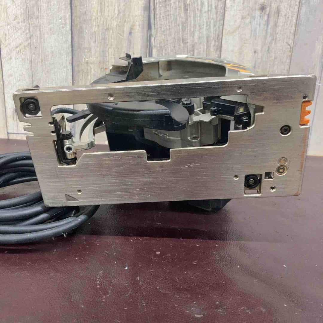 【中古品】 マキタ(makita) 電子マルノコ HS6303 【東大和店】