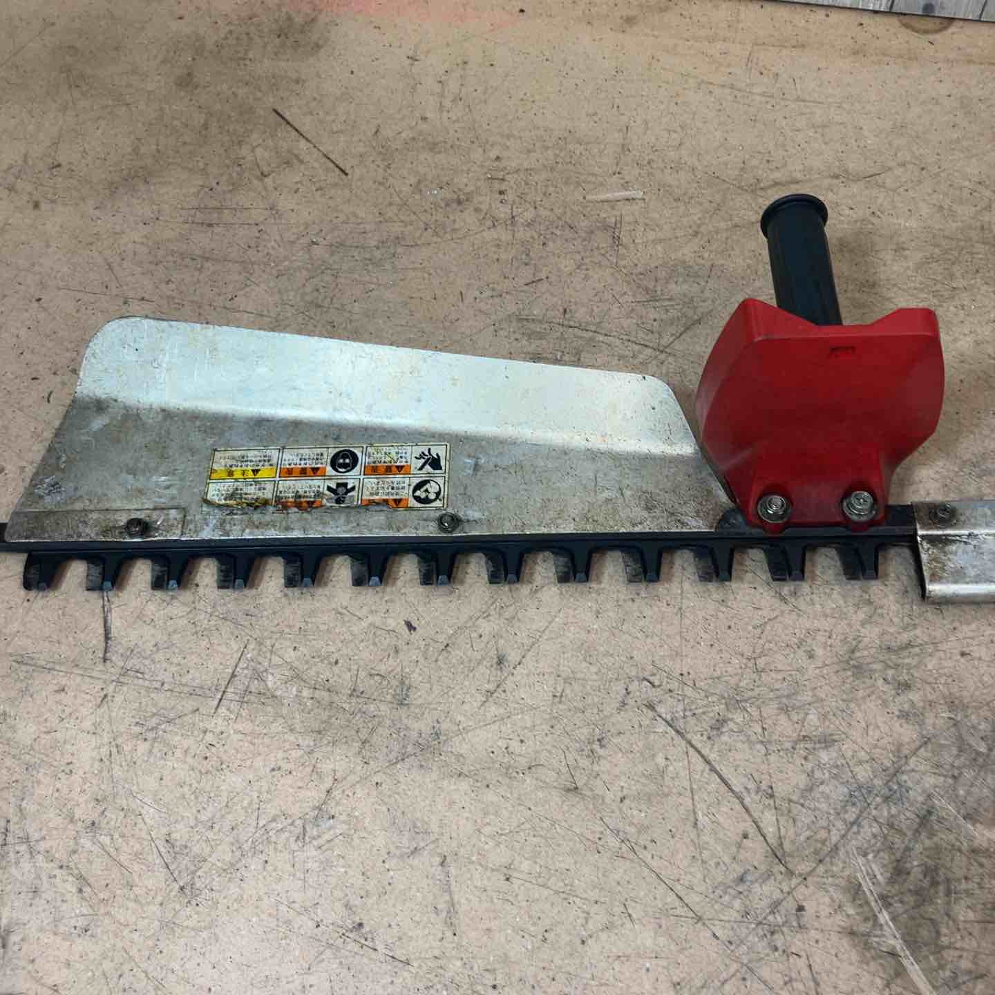 中古品】 マキタ(makita) EH562 エンジンヘッジトリマー 【東大和店