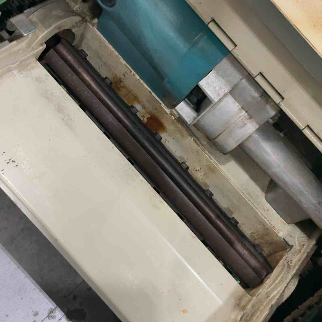 【店頭受取り限定】◇マキタ(makita) 312mm自動カンナ 2031SC 動作確認済【川口店】