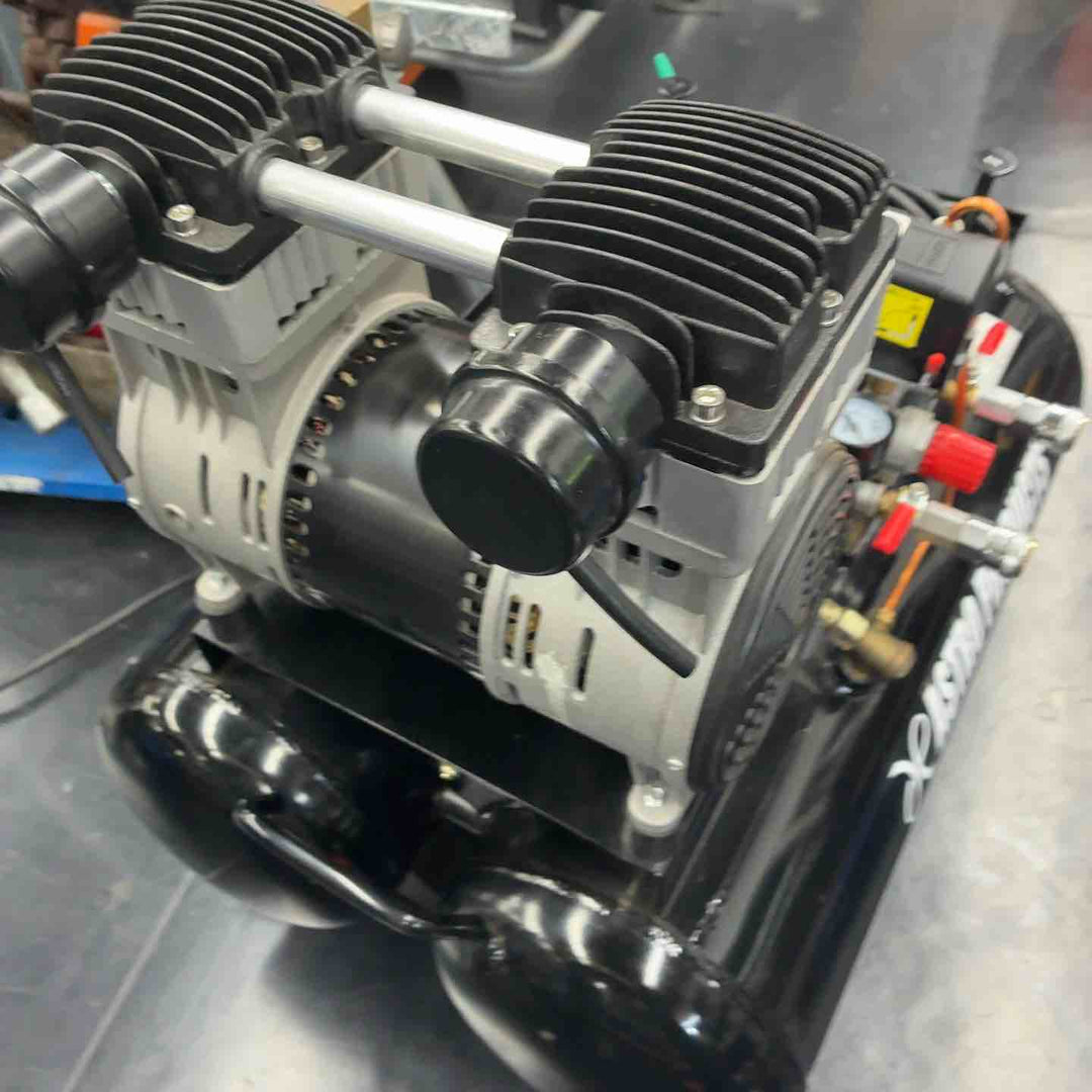 【店頭受取り限定】アストロプロダクツ　エアコンプレッサー　AP040991【藤沢店】