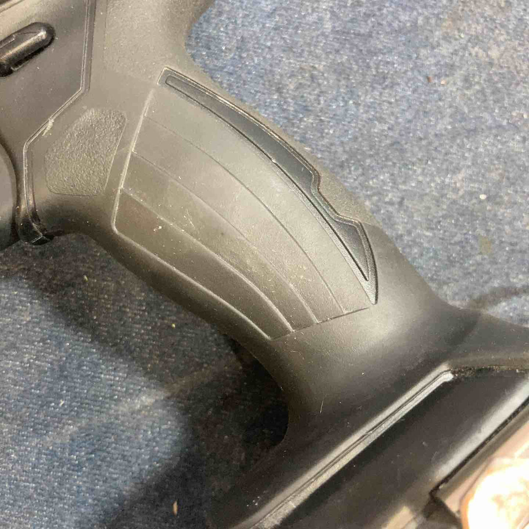 ★マキタ(makita) コードレスインパクトドライバー TD138DRFXB【八潮店】