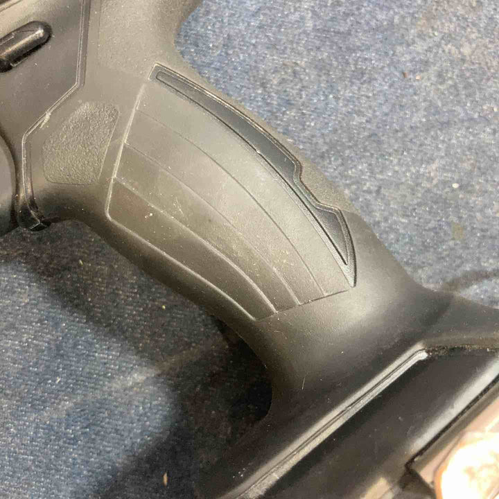 ★マキタ(makita) コードレスインパクトドライバー TD138DRFXB【八潮店】