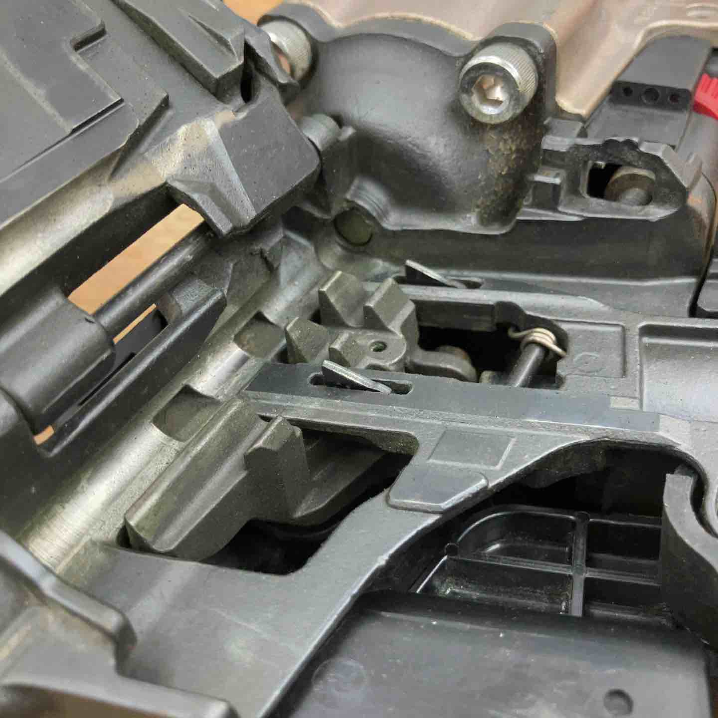 ☆マックス(MAX) 高圧エア釘打ち機 HN-75N1 防塵カバー欠品 本体のみ