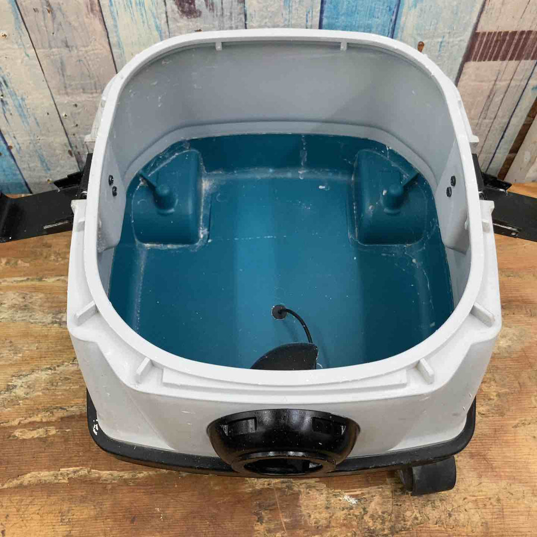 【中古品】★マキタ(makita) 集じん機 乾式 484(P) 100V 8L 粉じん専用【柏店】
