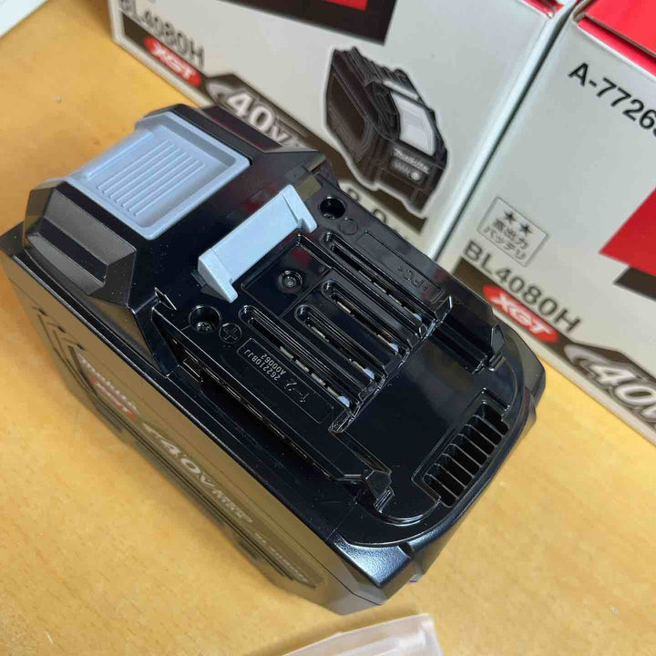 大放出♪　マキタ(makita)　リチウムイオンバッテリー 40Vmax/8.0Ah BL4080H　4個セット♪越谷店】