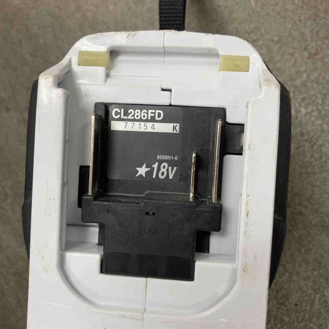 ★マキタ(makita) コードレスクリーナー CL286FDZW【川崎店】