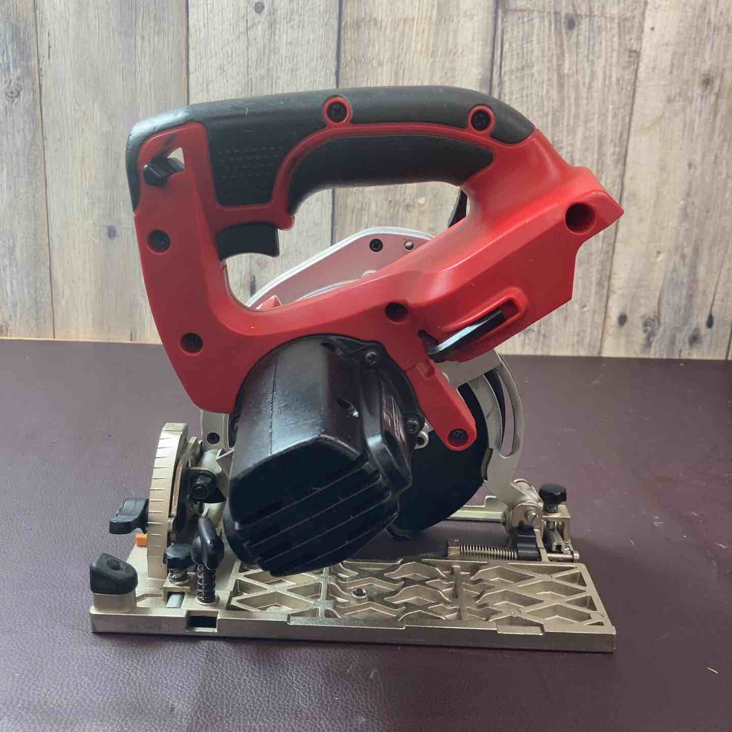 中古品】 ◇マックス(MAX) 14V コードレス丸のこ PJ-CS51-BC 【東大和