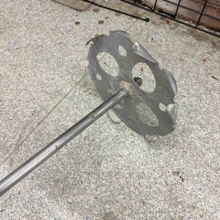 ☆マキタ(makita) コンクリートかくはん機 UT1305【八潮店】