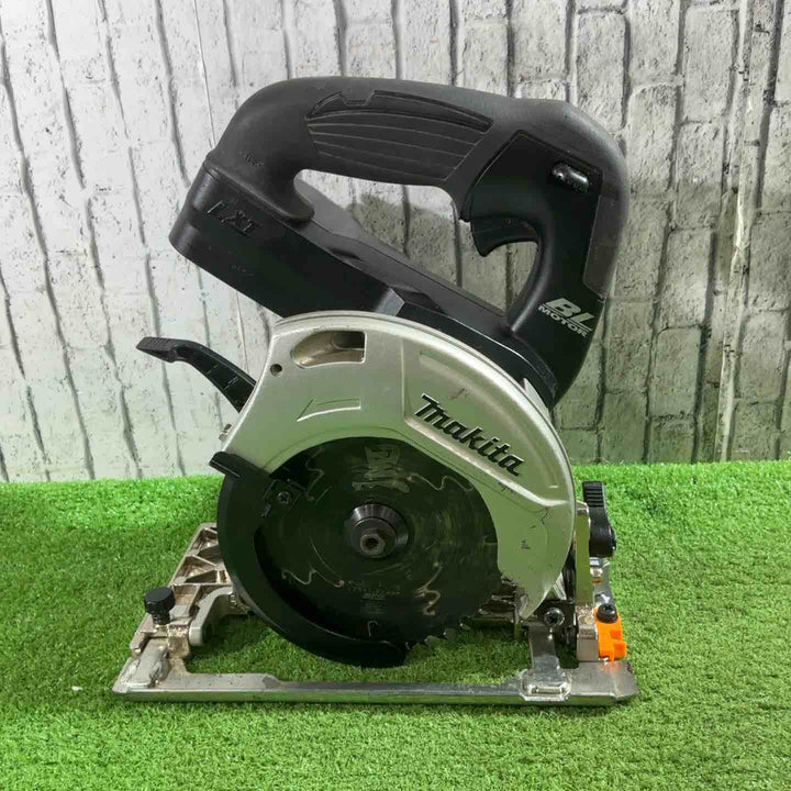 ★マキタ(makita) コードレス丸のこ HS470DZB 動作確認済【川口店】