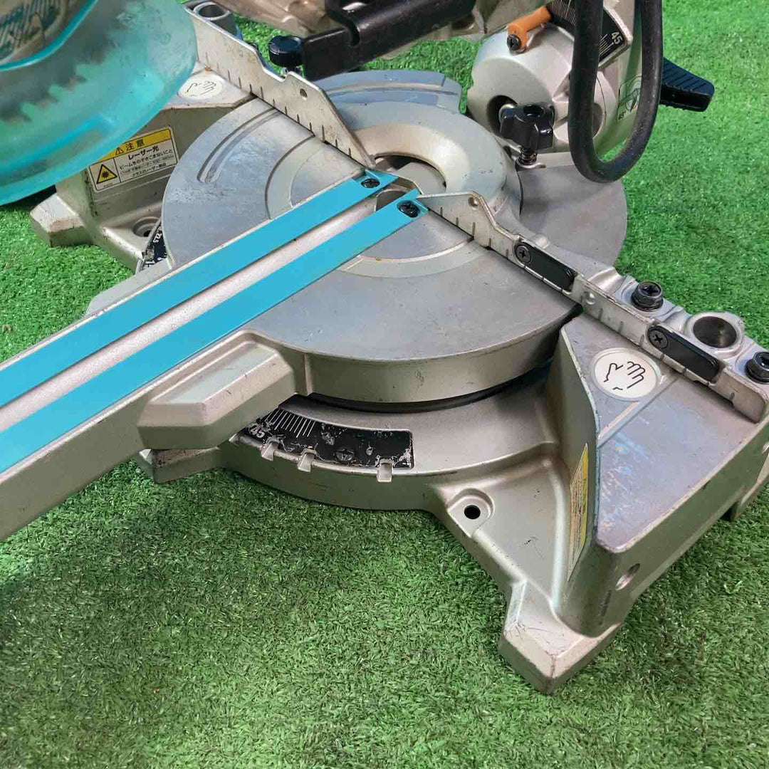 マキタ(makita) 165mmスライドマルノコ LS0613FL【桶川店】
