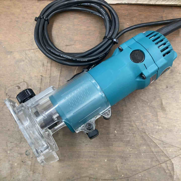 ☆マキタ(makita) 電子トリマ 3707FC【八潮店】