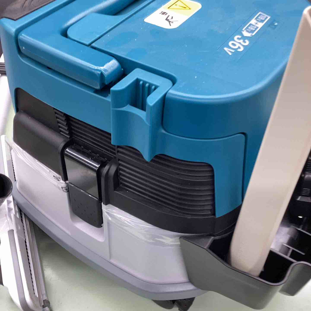 ★マキタ(makita) コードレス集じん機 乾湿両用 VC860DZ【藤沢店】