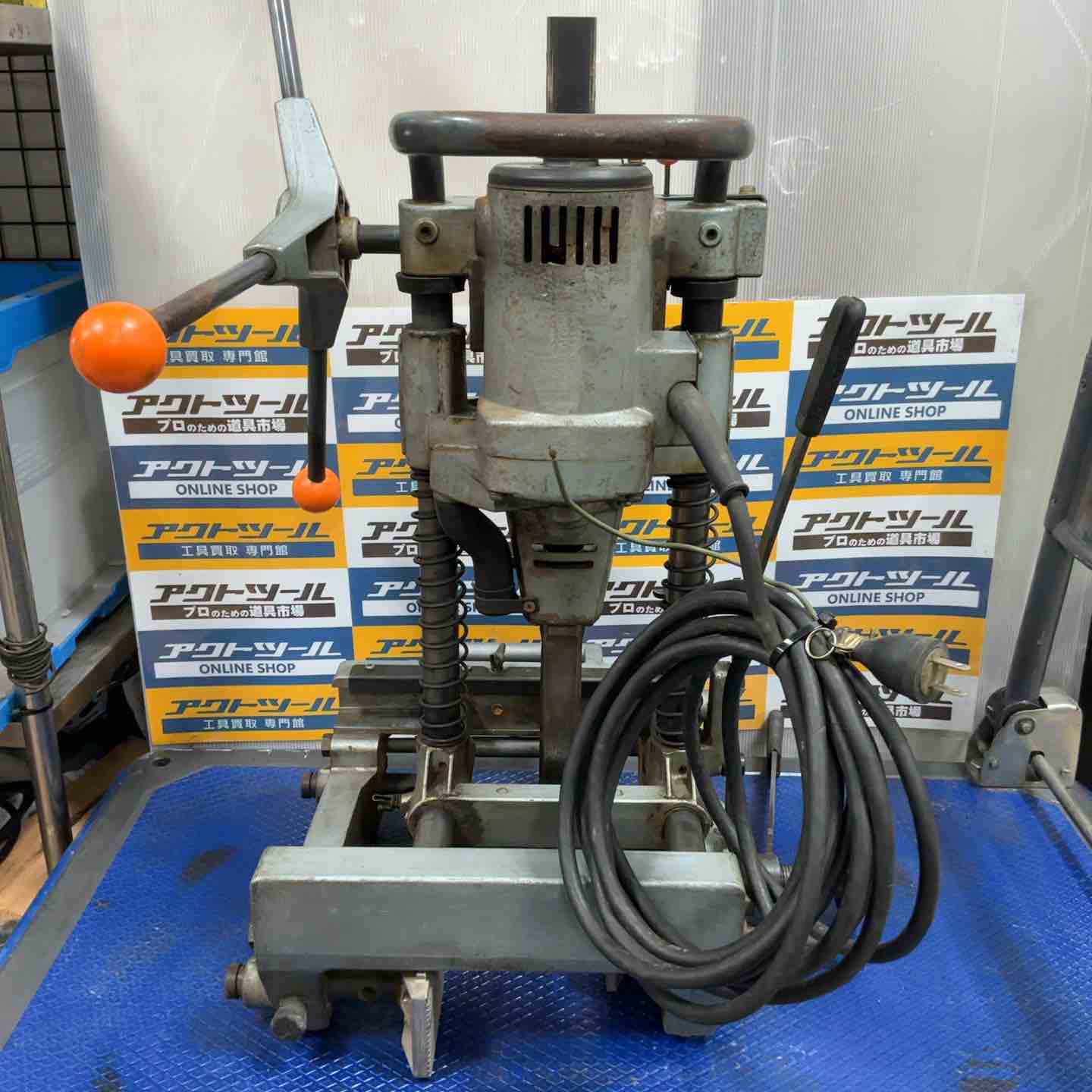 終 HITACHI/日立 角のみ BS 30 30mm 電動工具 100V 動作品 24k菊DO 日立工機 Hitachi 30㎜深穴角のみ 角穴あけ KY-30【草加店】 – アクト