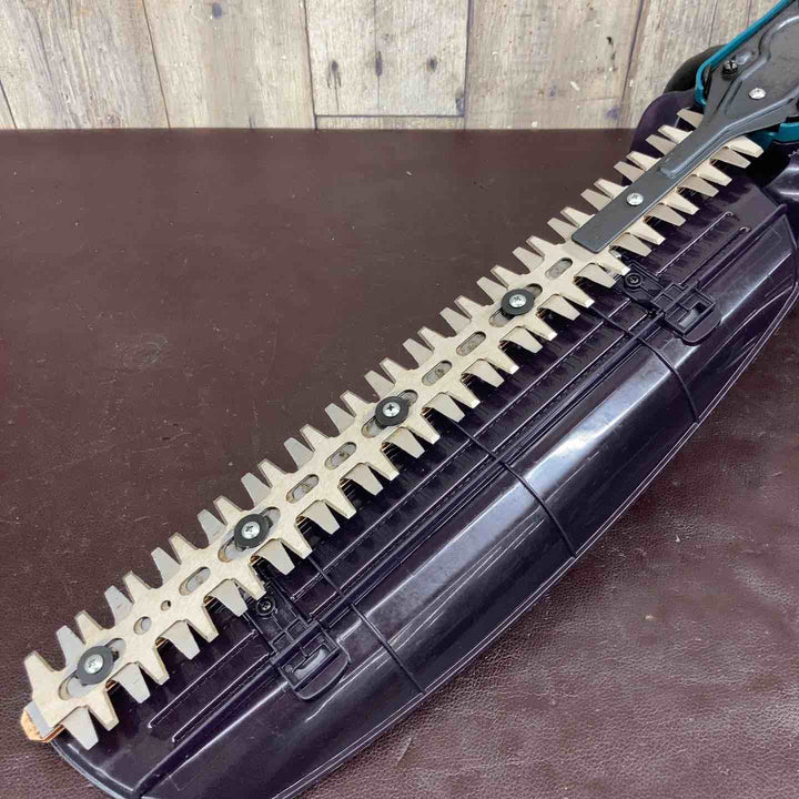 【中古品】 マキタ(makita) コードレス生垣バリカン MUH467DZ 【東大和店】