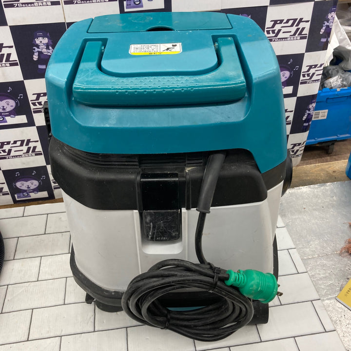 ★マキタ(makita) 集じん機 乾湿両用 483(P)【所沢店】