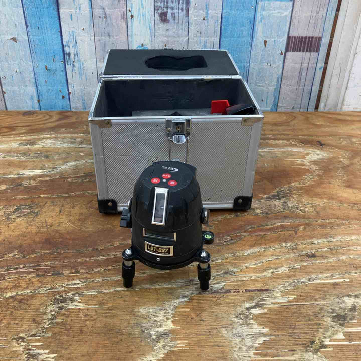 ◇レーザーテクノ(LTC) 水平/垂直ラインレーザー墨出し器 LST-B37【柏店】