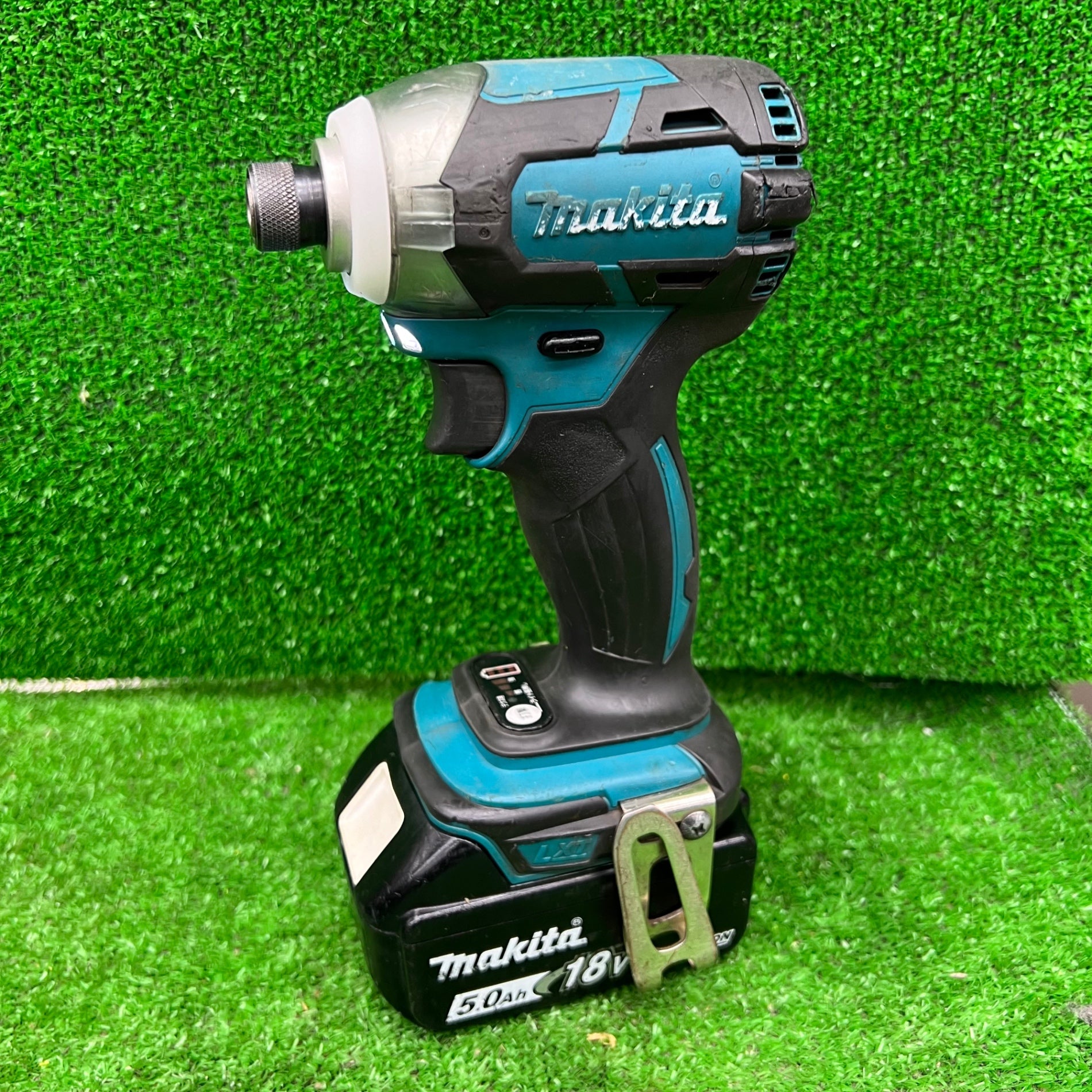 ★マキタ(makita) コードレスインパクトドライバー TD148DRTX【桶川店】