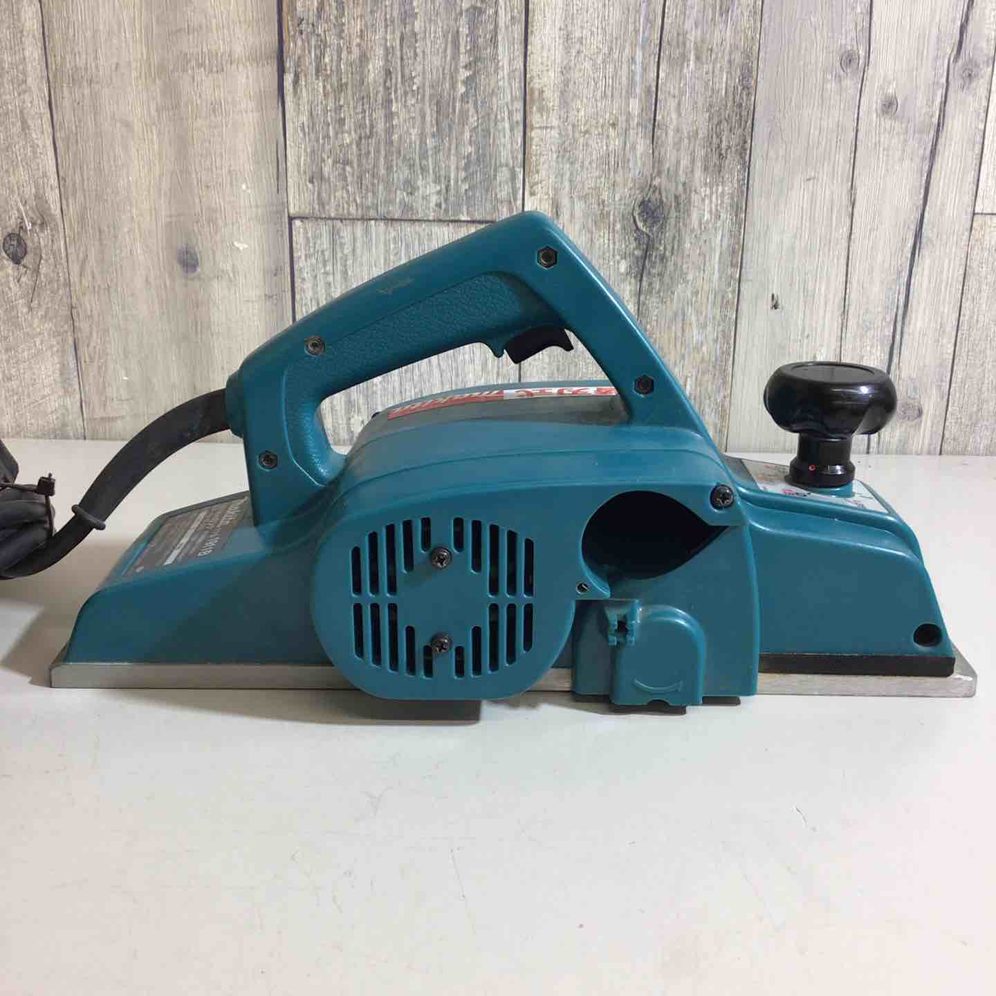 ☆マキタ☆ makita 110mm 電気カンナ 1911B 【公式通販】