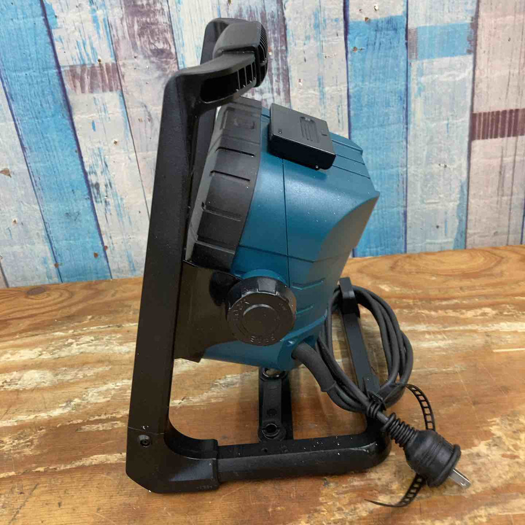 ★マキタ(makita) コードレスLEDスタンドライト ML805【柏店】