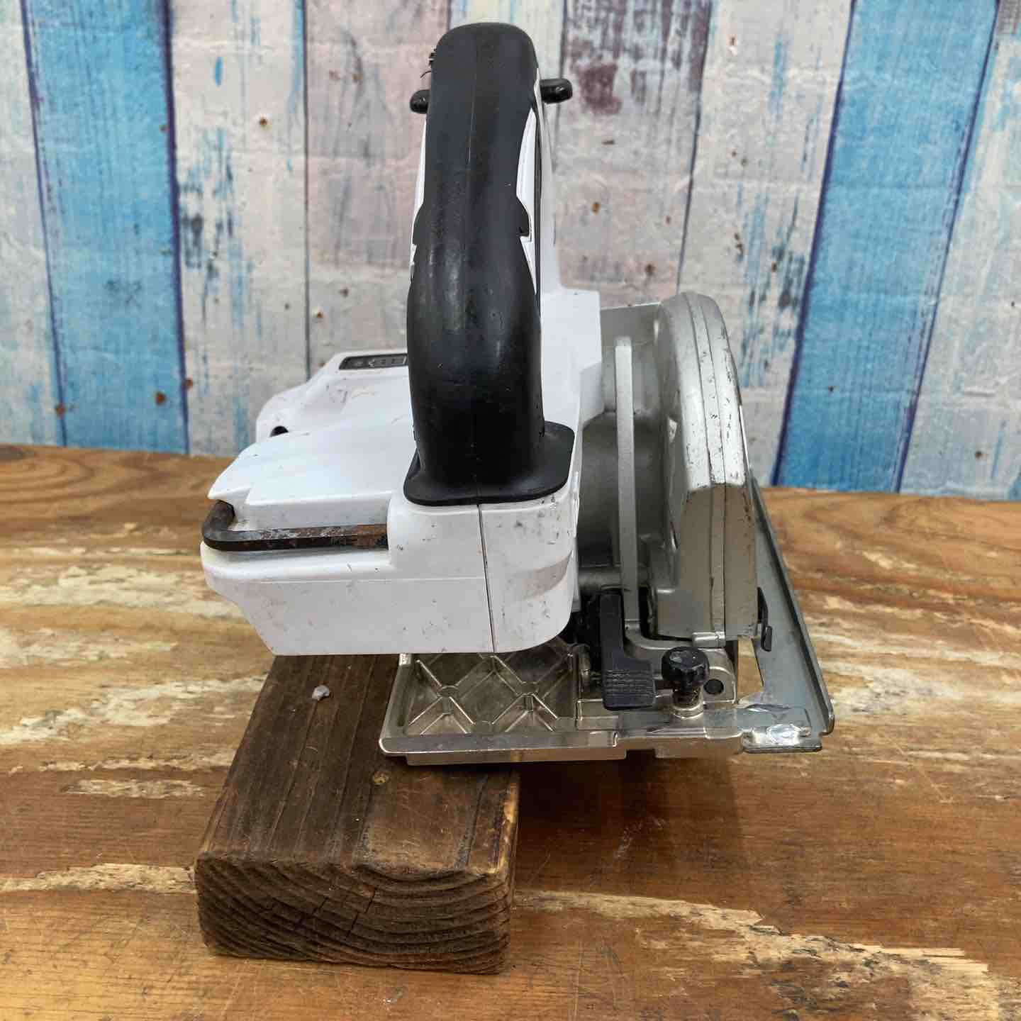 中古品】☆マキタ makita コードレス丸のこ HS470DZW 14.4V 本体のみ