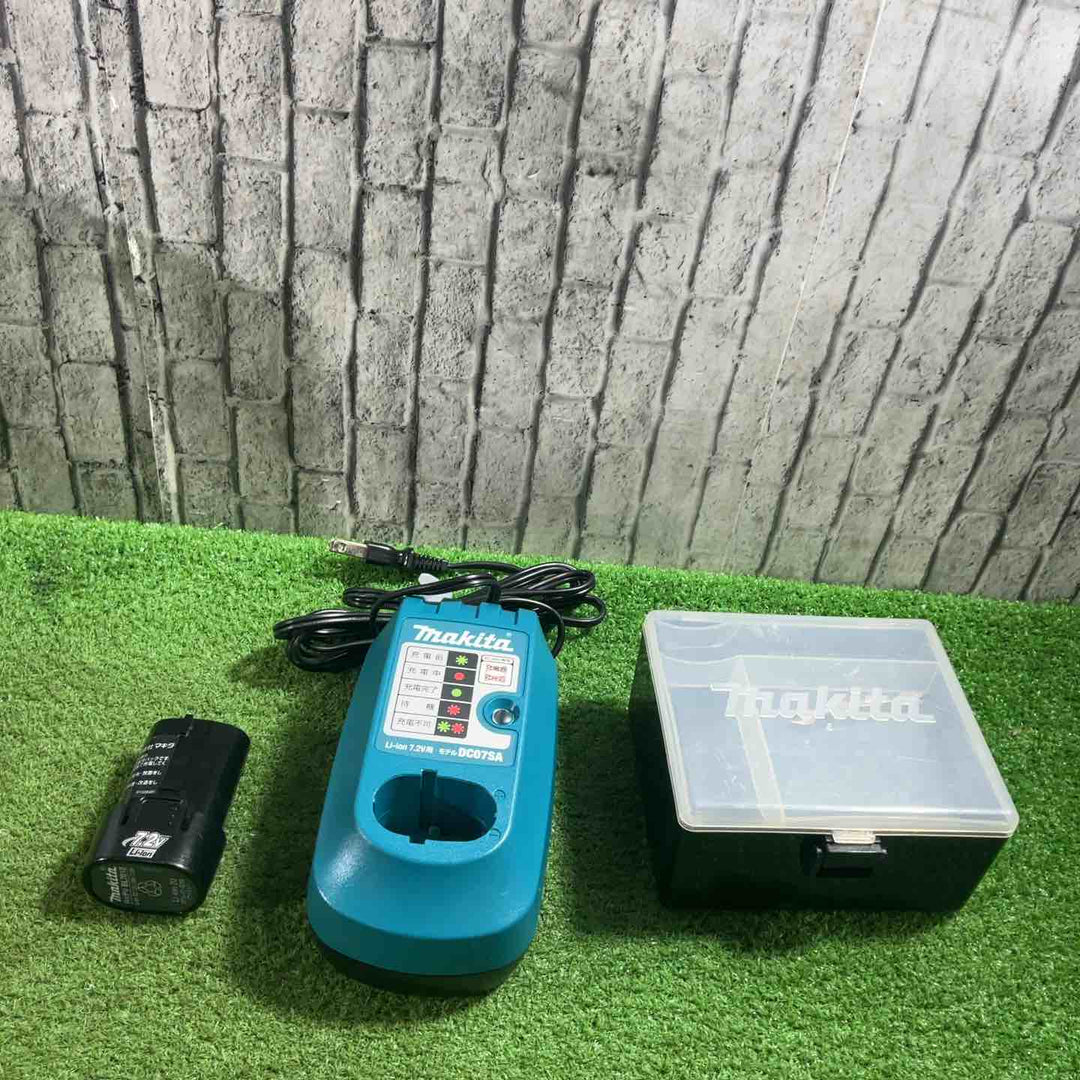 ☆マキタ(makita) 充電式ペンインパクトドライバ TD021DS 動作確認済【川口店】