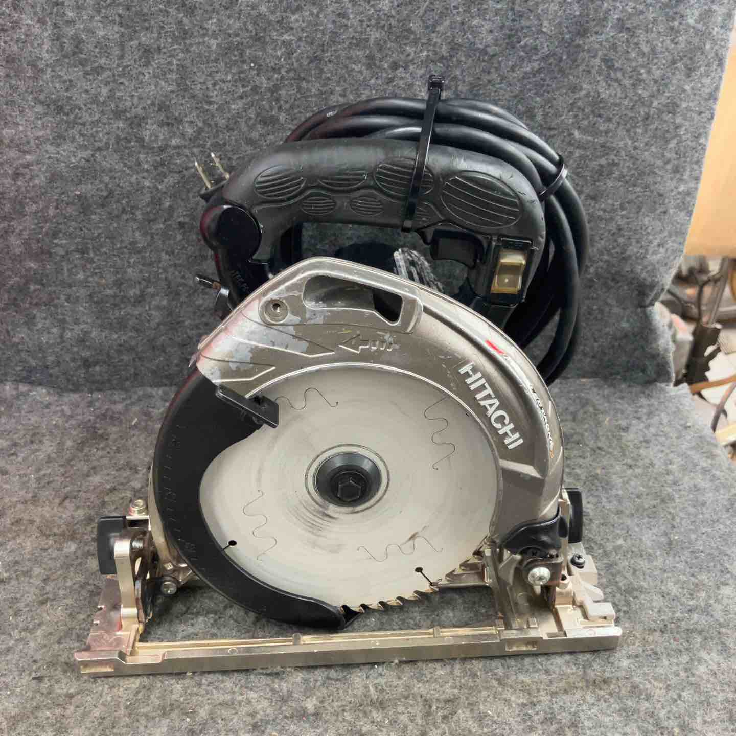 ☆HiKOKI(旧日立工機) 深切り電子丸のこ C6MVYA2(NB)【鴻巣店】 ☆HiKOKI(旧日立工機) 深切り電子丸のこ C6MVYA2(NB)【鴻巣店
