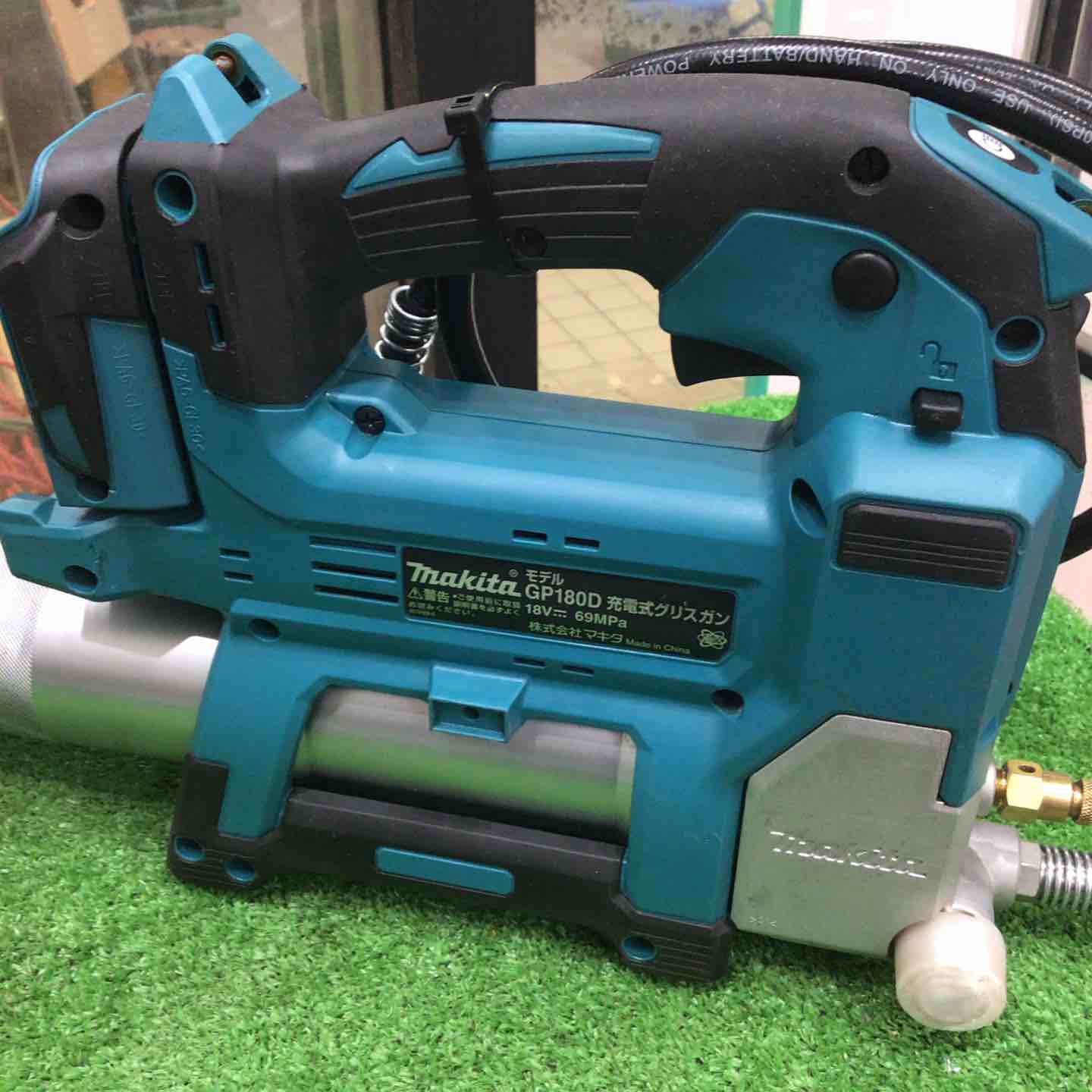 中古品○makitaコードレスグラインダーKP180DZ○F○IT53GWE8X300