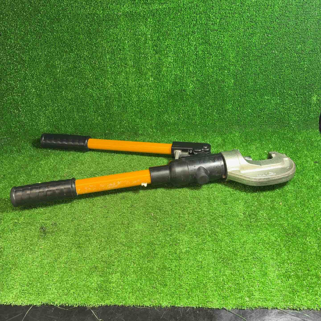 【中古品】 泉精器 銅・アルミ直線スリーブ用 手動油圧式工具 EP-300N 【藤沢店】
