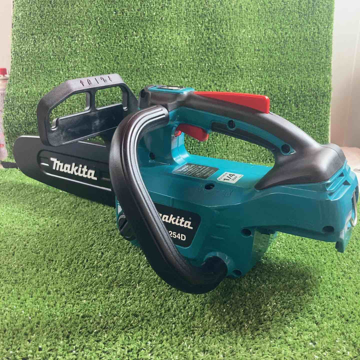 ☆マキタ(makita) コードレスチェーンソー MUC254DZ【川崎店】