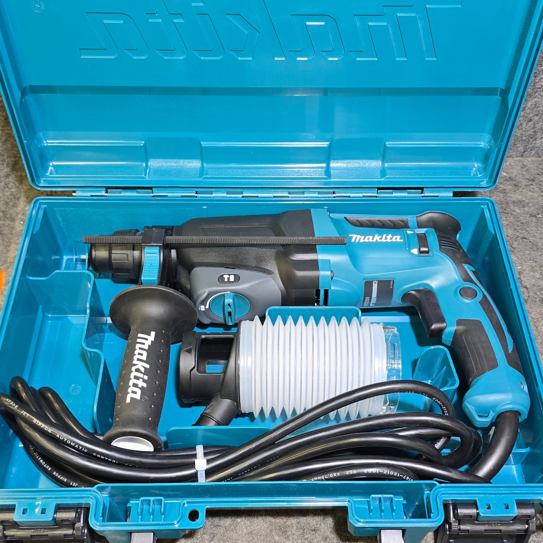 美品】マキタ(makita) ハンマドリル HR2300【桶川店】 – アクトツール