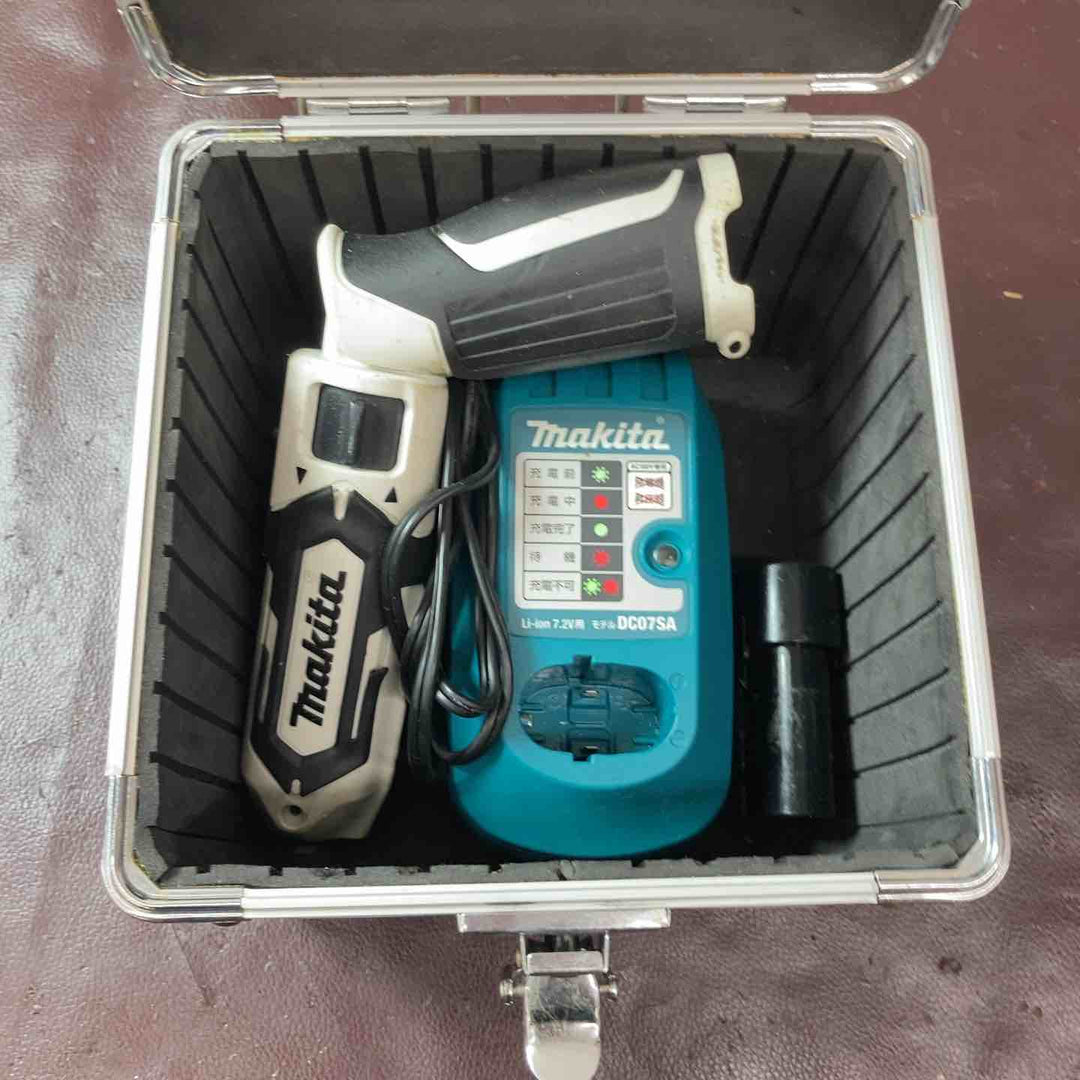 【中古品】☆マキタ(makita) コードレスペンインパクトドライバー TD022DZW バッテリー・充電器付【東大和店】