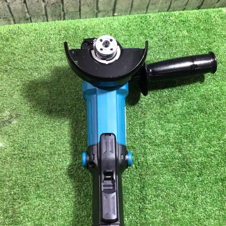 ◇マキタ(makita) 100mmディスクグラインダ GA4060【川口店】