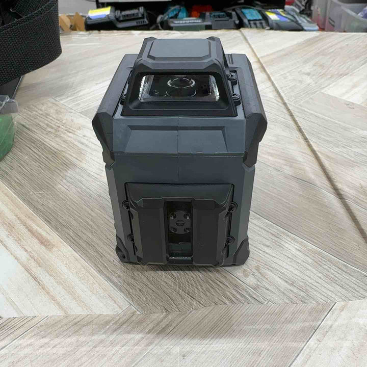 ◇KYOCERA 2ライングリーンレーザー墨出し器 DLL150G  横全周・縦【八潮店】