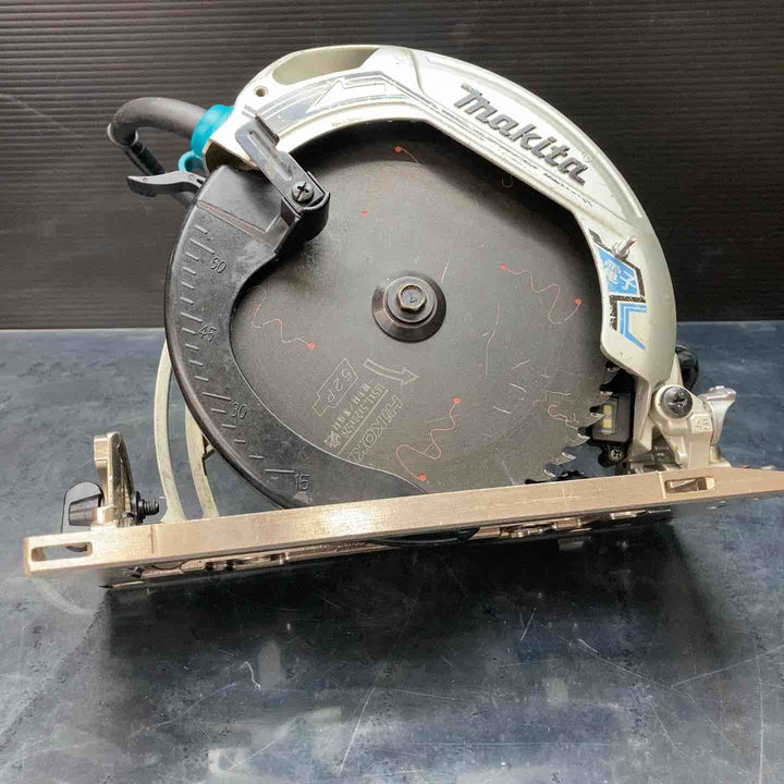 ★マキタ(makita) 電子造作用精密マルノコ 5711C【川越店】