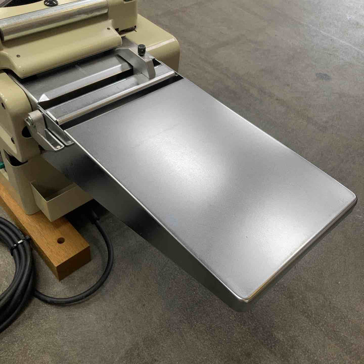 【店頭受取り限定】☆マキタ(makita) 超仕上カンナ LP1802C【川崎店】