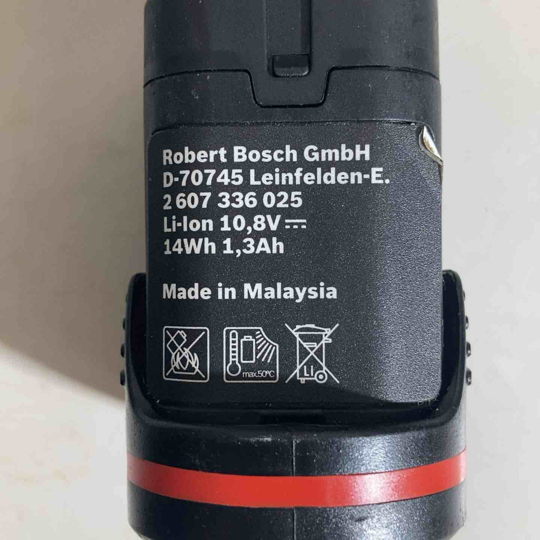 ◇ボッシュ(BOSCH) 10.8V コードレスセーバーソー GSA10.8V-LI　充電器10.8Vバッテリー2つ付属【戸田店】