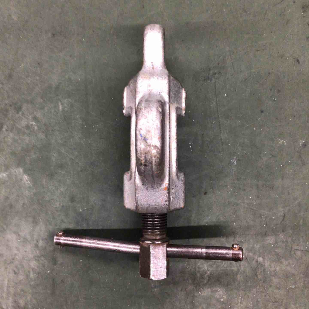 ◇イーグルクランプ(今野製作所) 500kg 0.5t ねじ式クランプ SBB-0.5 全方向【戸田店】