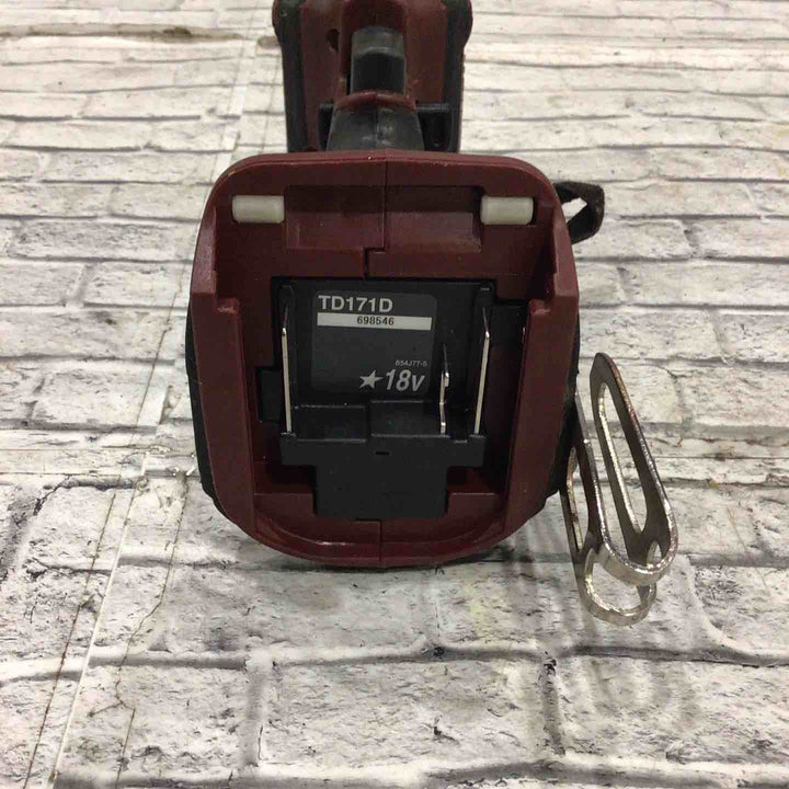 ★マキタ(makita) コードレスインパクトドライバー TD171DGXAR【川口店】