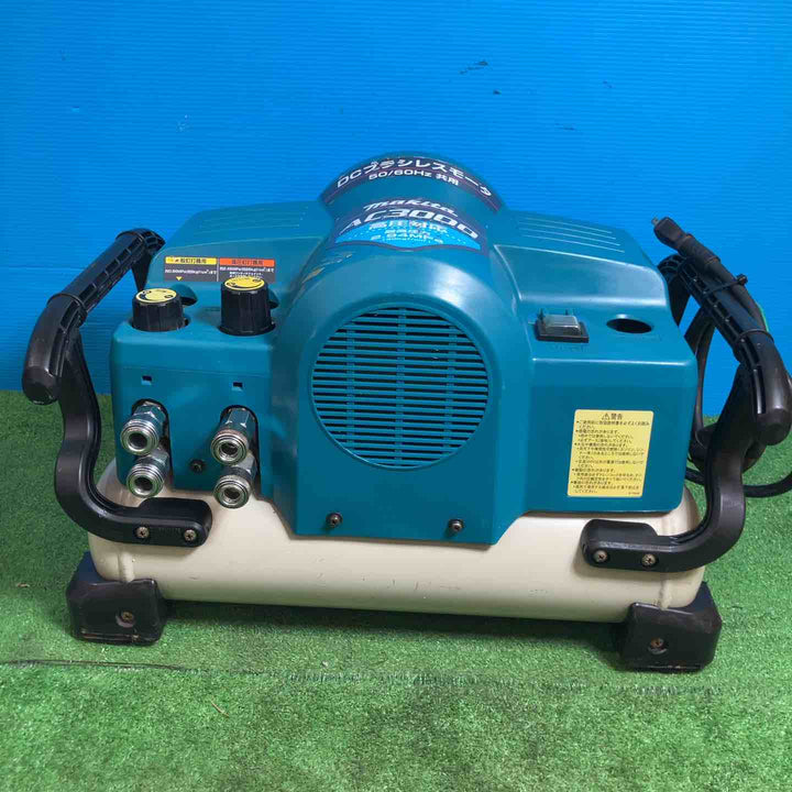 ◇マキタ(makita) エアコンプレッサー AC3000 充填約3分【岩槻店】