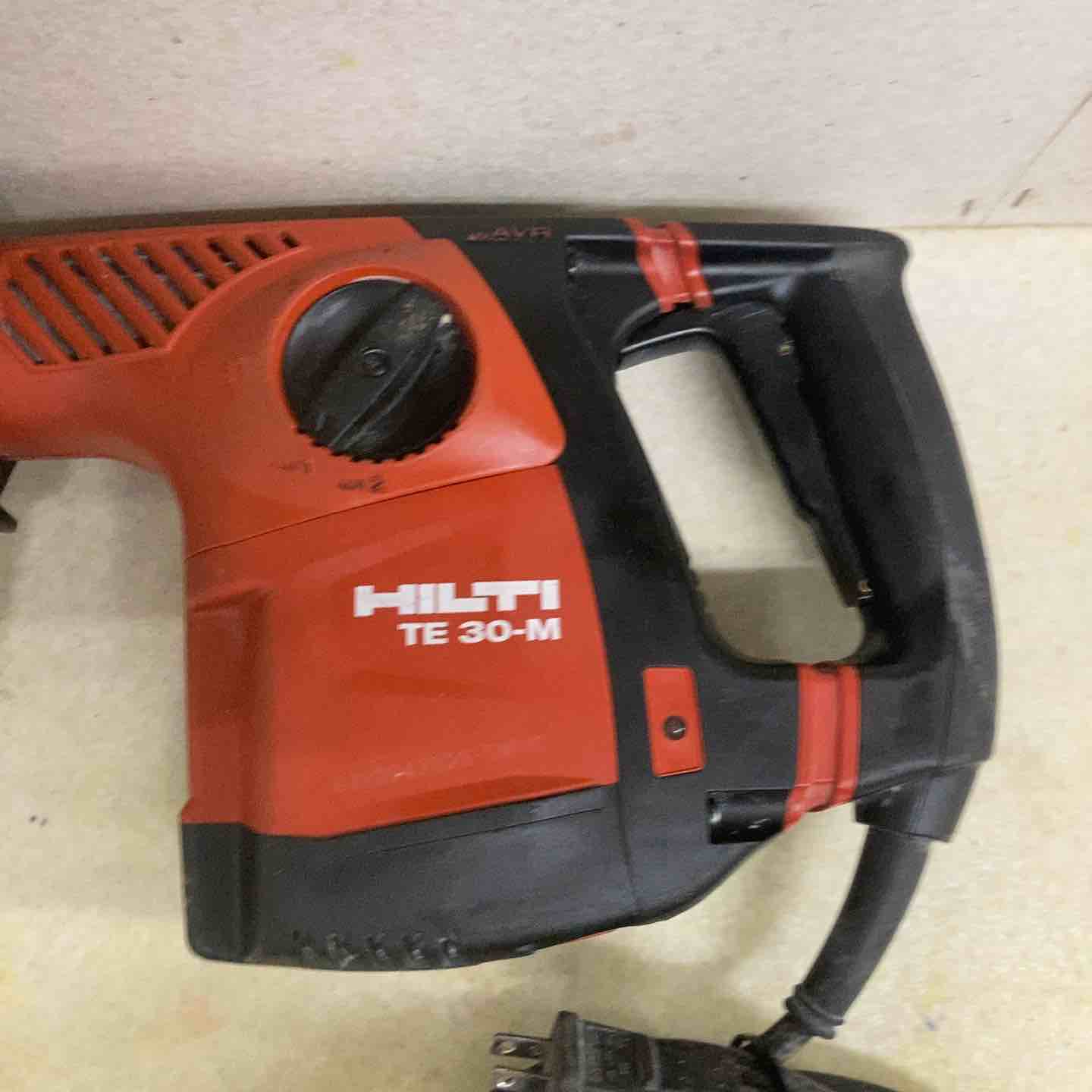 ☆ヒルティ(HILTI) ハンマドリル TE30-M-AVR【町田店】 ☆ヒルティ(HILTI) ハンマドリル TE30-M-AVR【町田店】 – アクトツール